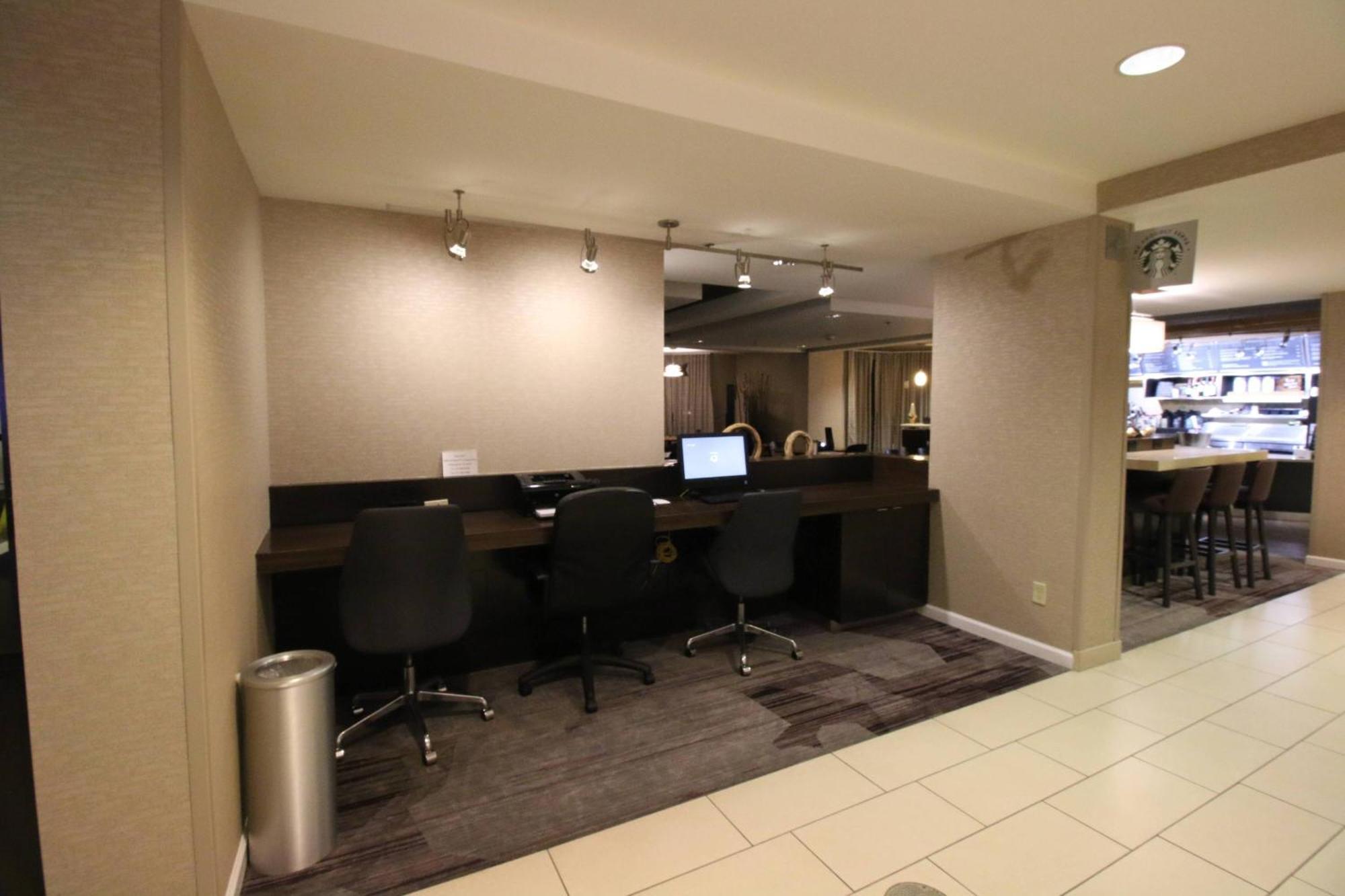 Courtyard By Marriott Indianapolis South Indianápolis Exterior foto