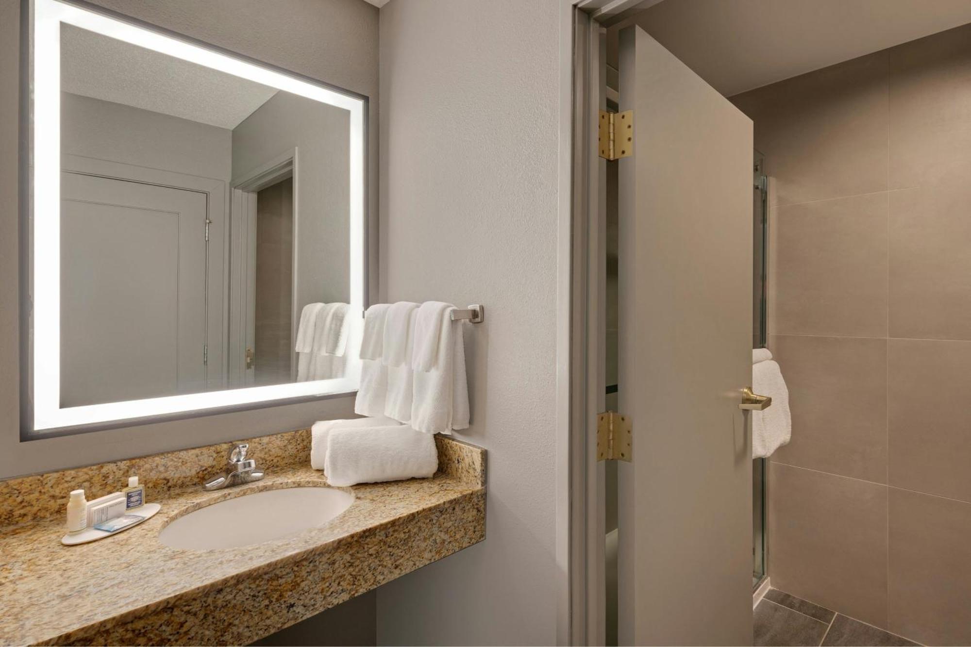 Courtyard By Marriott Indianapolis South Indianápolis Exterior foto