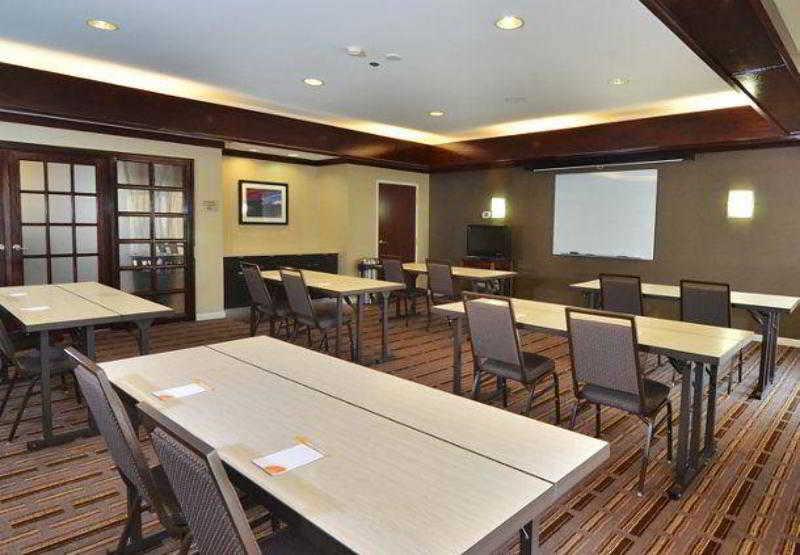 Courtyard By Marriott Indianapolis South Indianápolis Exterior foto